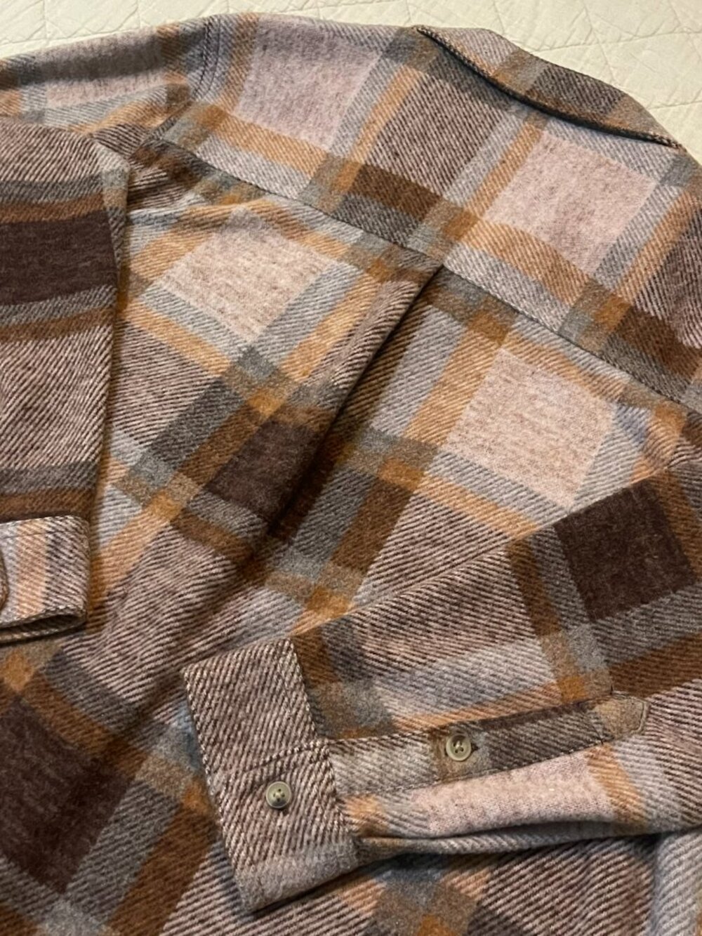 beachlunchlounge LG Flannel Cozy Burg/Pnk/Org Plaid L/S Dbl Pocket B-Down Shirt - Picture 4 of 16